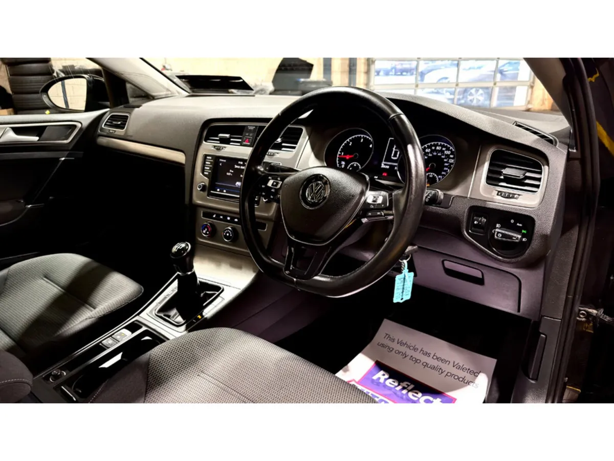 Volkswagen Golf Hatchback, Diesel, 2017, Black