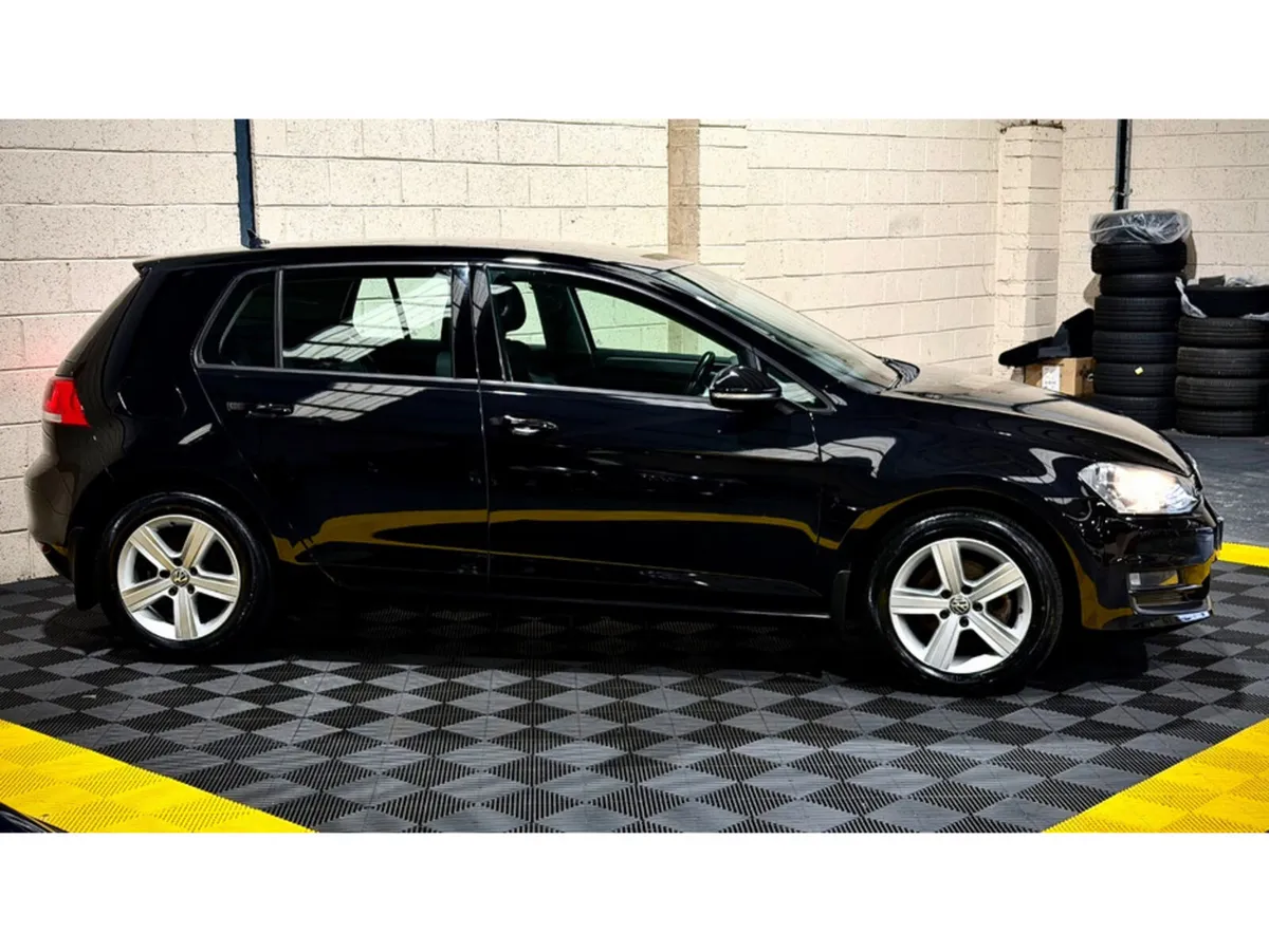 Volkswagen Golf Hatchback, Diesel, 2017, Black