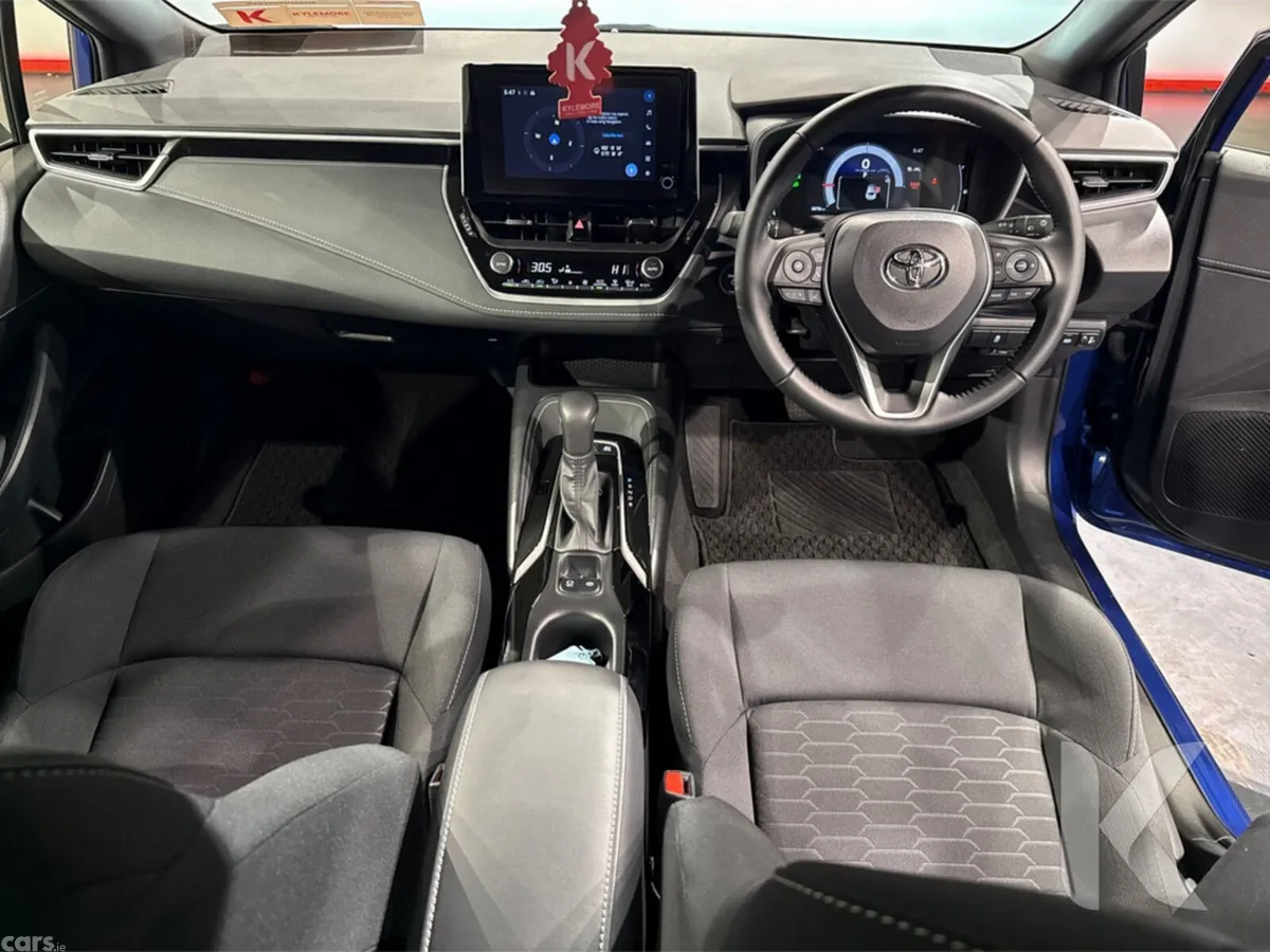 Toyota Corolla Hatchback, Petrol Hybrid, 2025, Blue