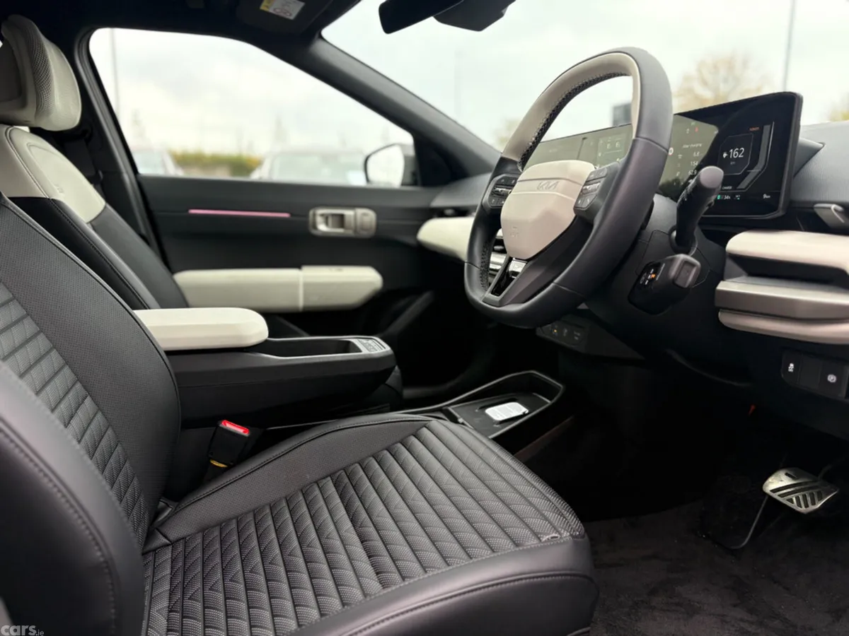Kia EV4 Hatchback, Electric, 2027, Black