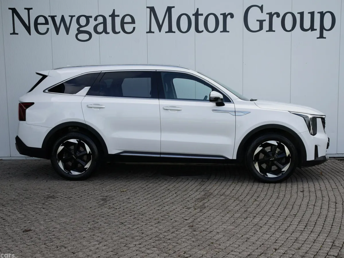 Kia Sorento SUV, Diesel, 2024, White
