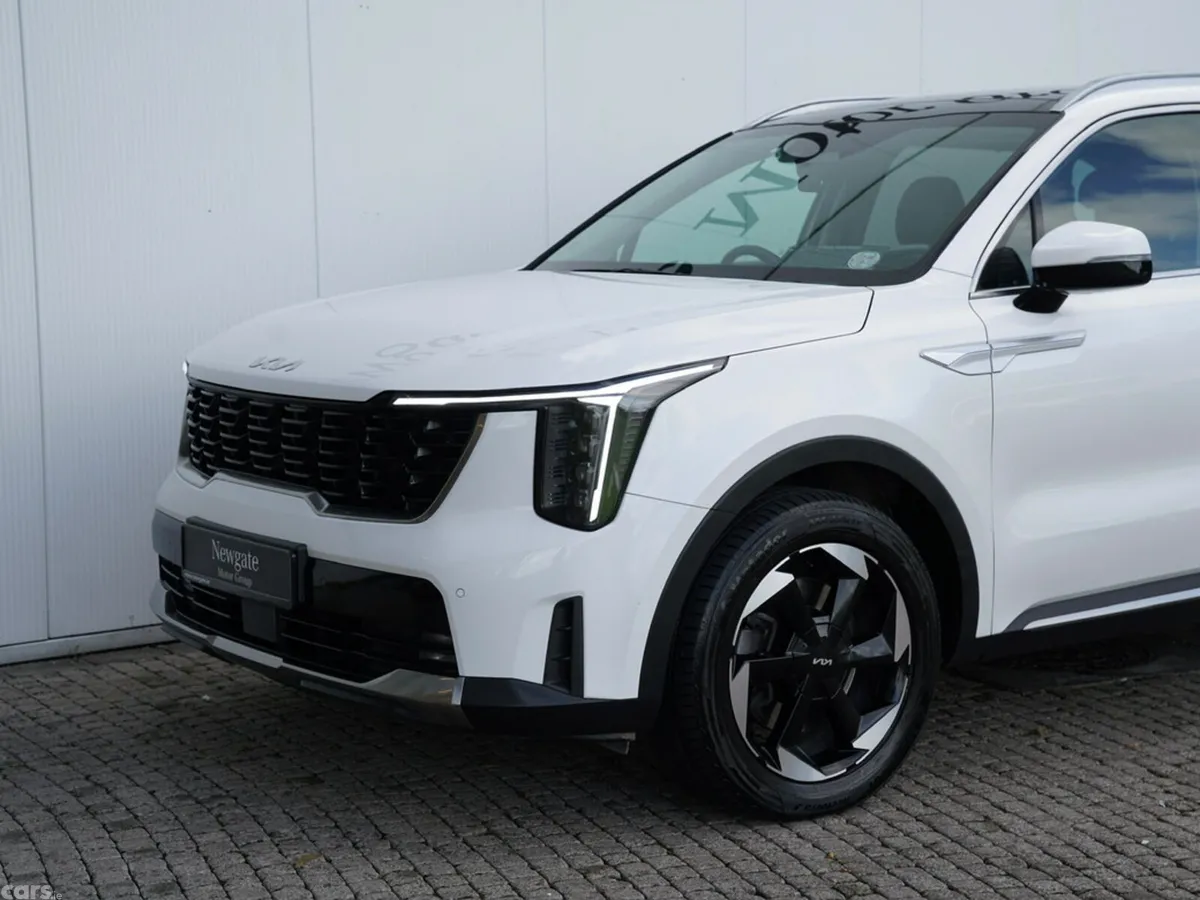 Kia Sorento SUV, Diesel, 2024, White