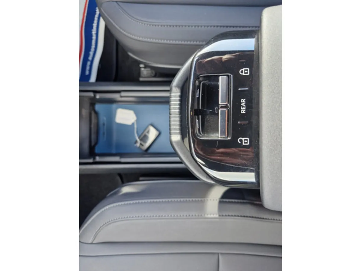 Volvo EX30 SUV, Electric, 2024, Black