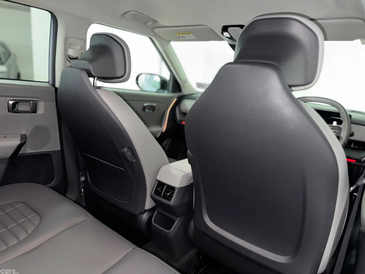 Kia Seltos SUV, Petrol Hybrid, 2027, Blue