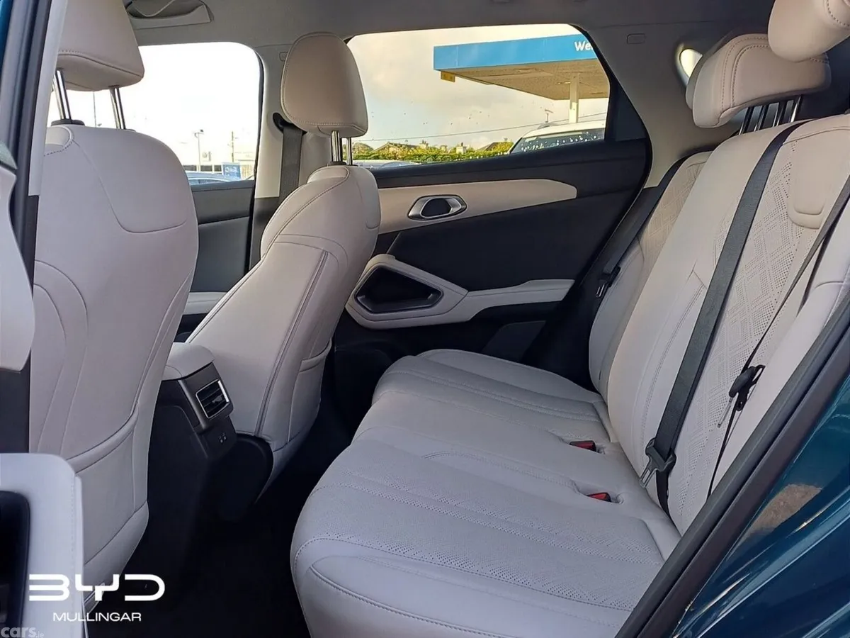 BYD ATTO 2 SUV, Petrol Plug-in Hybrid, 2027, Blue