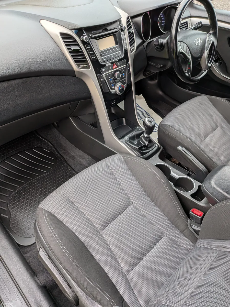 Hyundai i30 Estate/Jeep, Diesel, 2017, Black