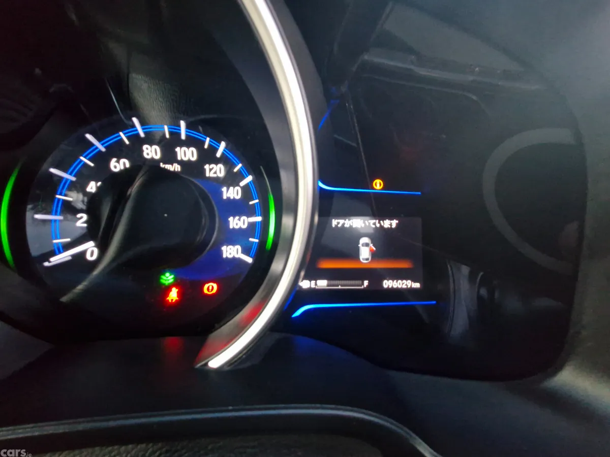 Honda Fit Hatchback, Petrol Hybrid, 2014, White