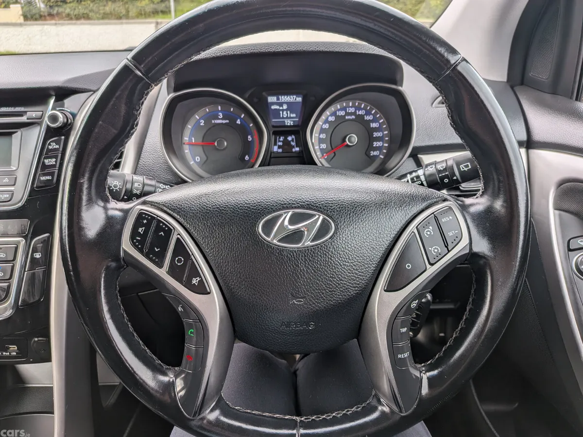 Hyundai i30 Estate/Jeep, Diesel, 2017, Black