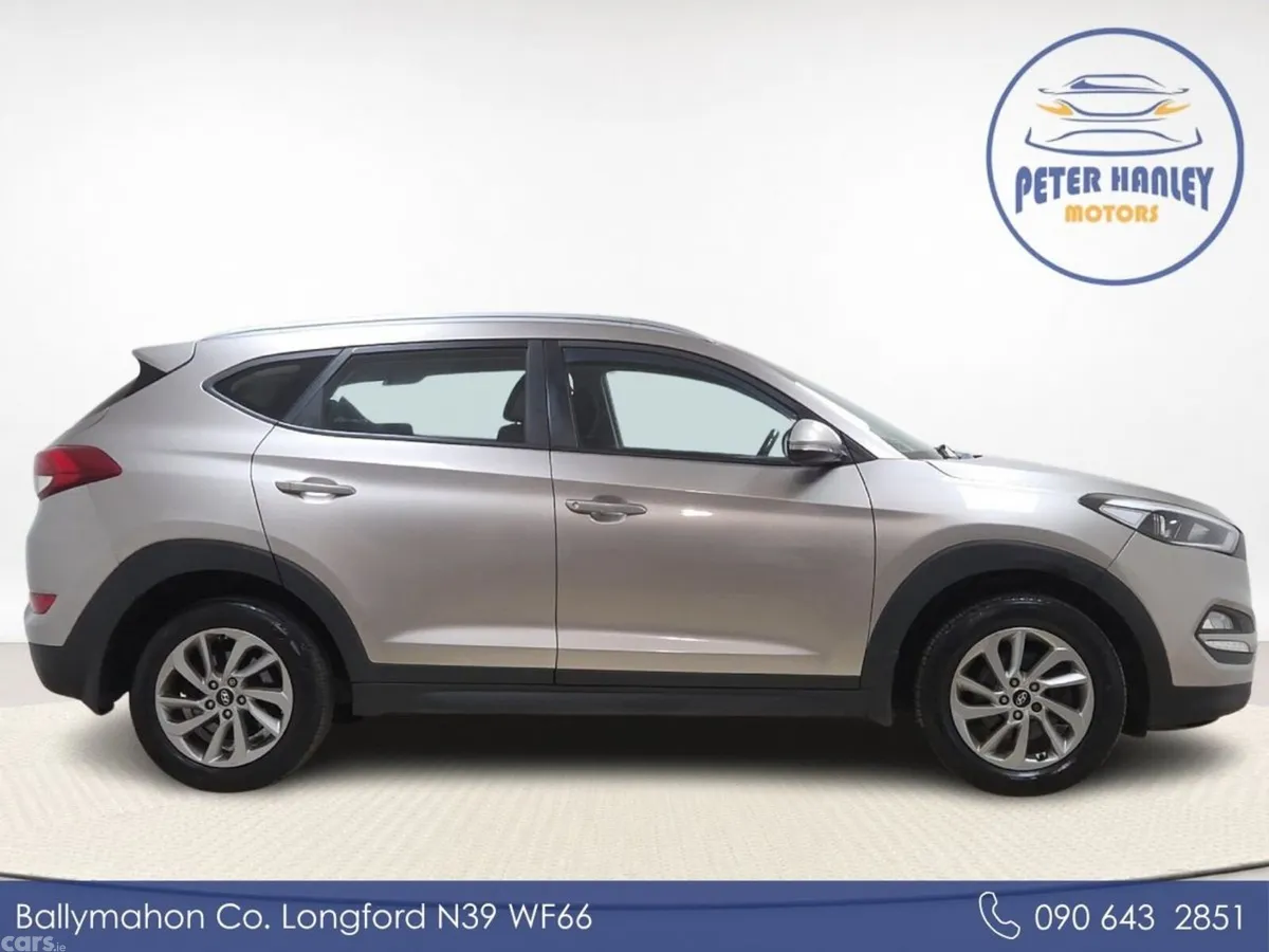 Hyundai Tucson SUV, Diesel, 2017, Gold