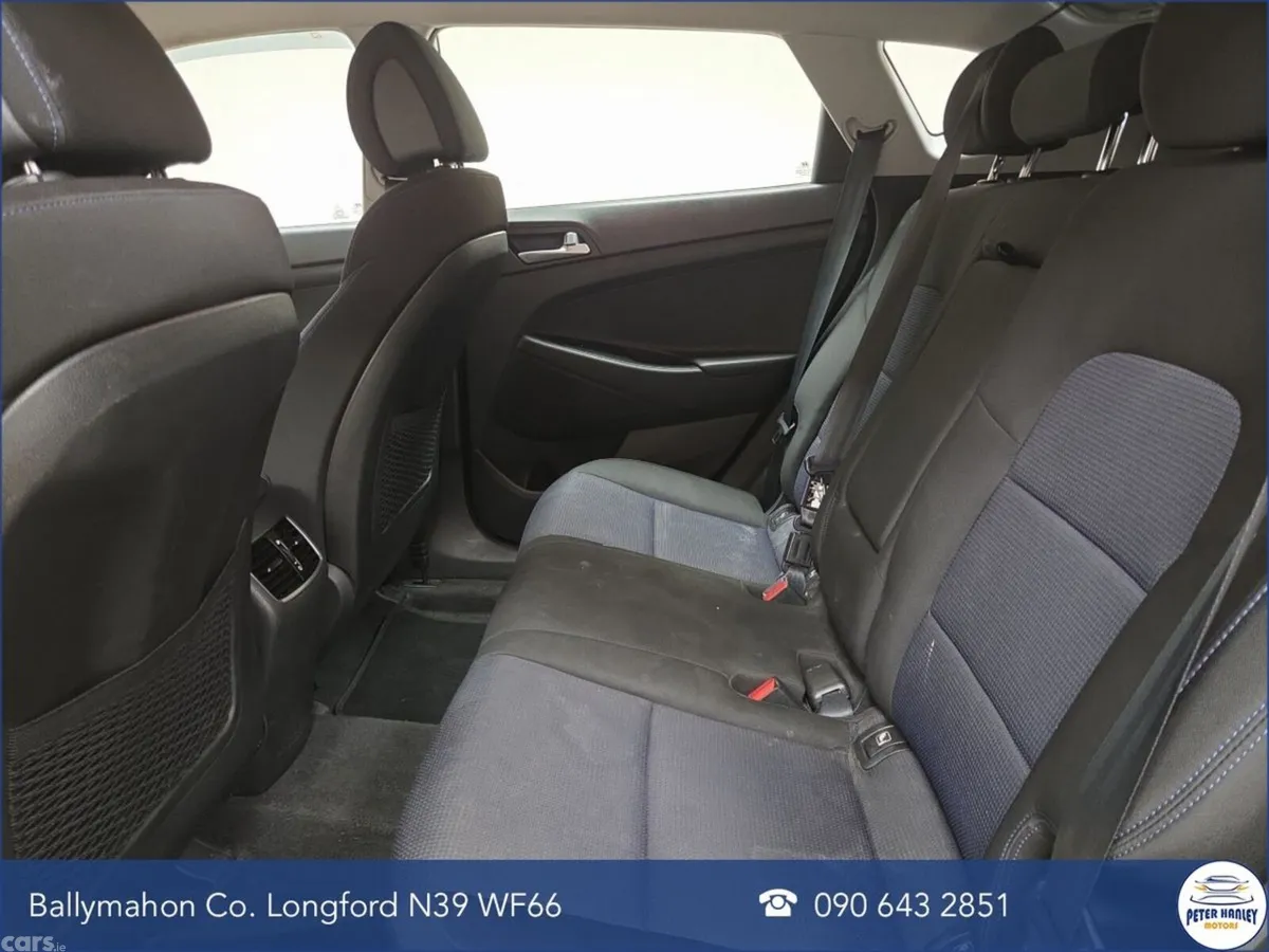 Hyundai Tucson SUV, Diesel, 2017, Gold
