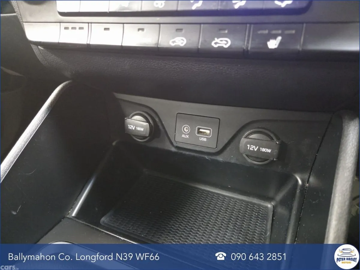 Hyundai Tucson SUV, Diesel, 2017, Gold