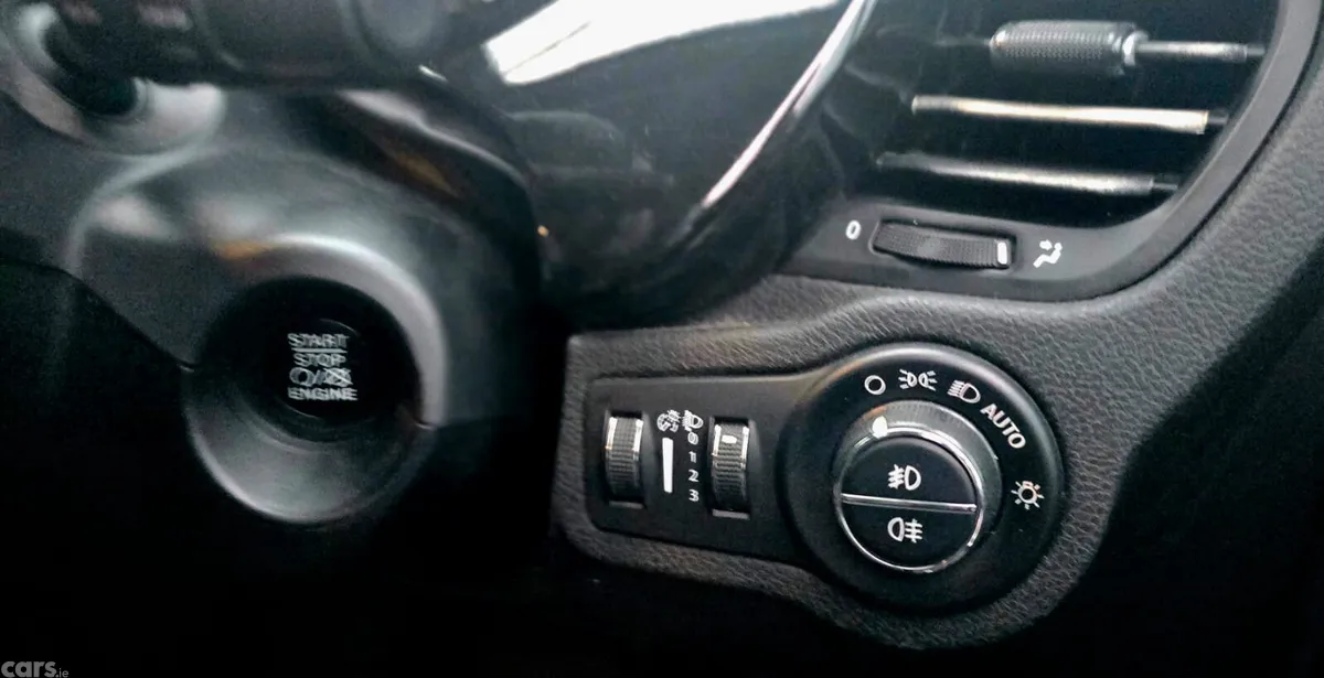 Fiat 500X Hatchback, Petrol, 2016, Black