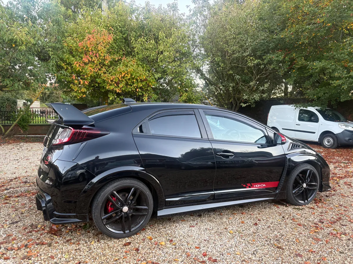 Honda Civic Hatchback, Diesel, 2016, Black