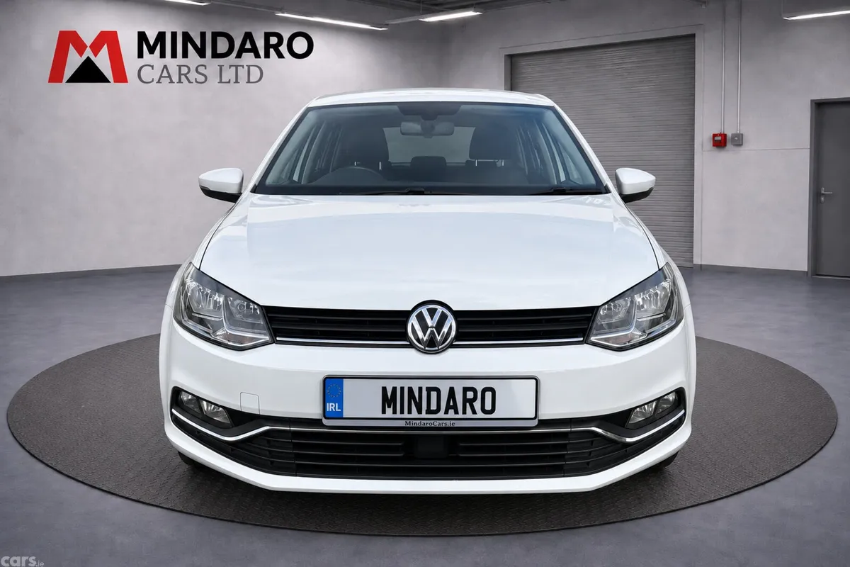 Volkswagen Polo Hatchback, Petrol, 2017, White