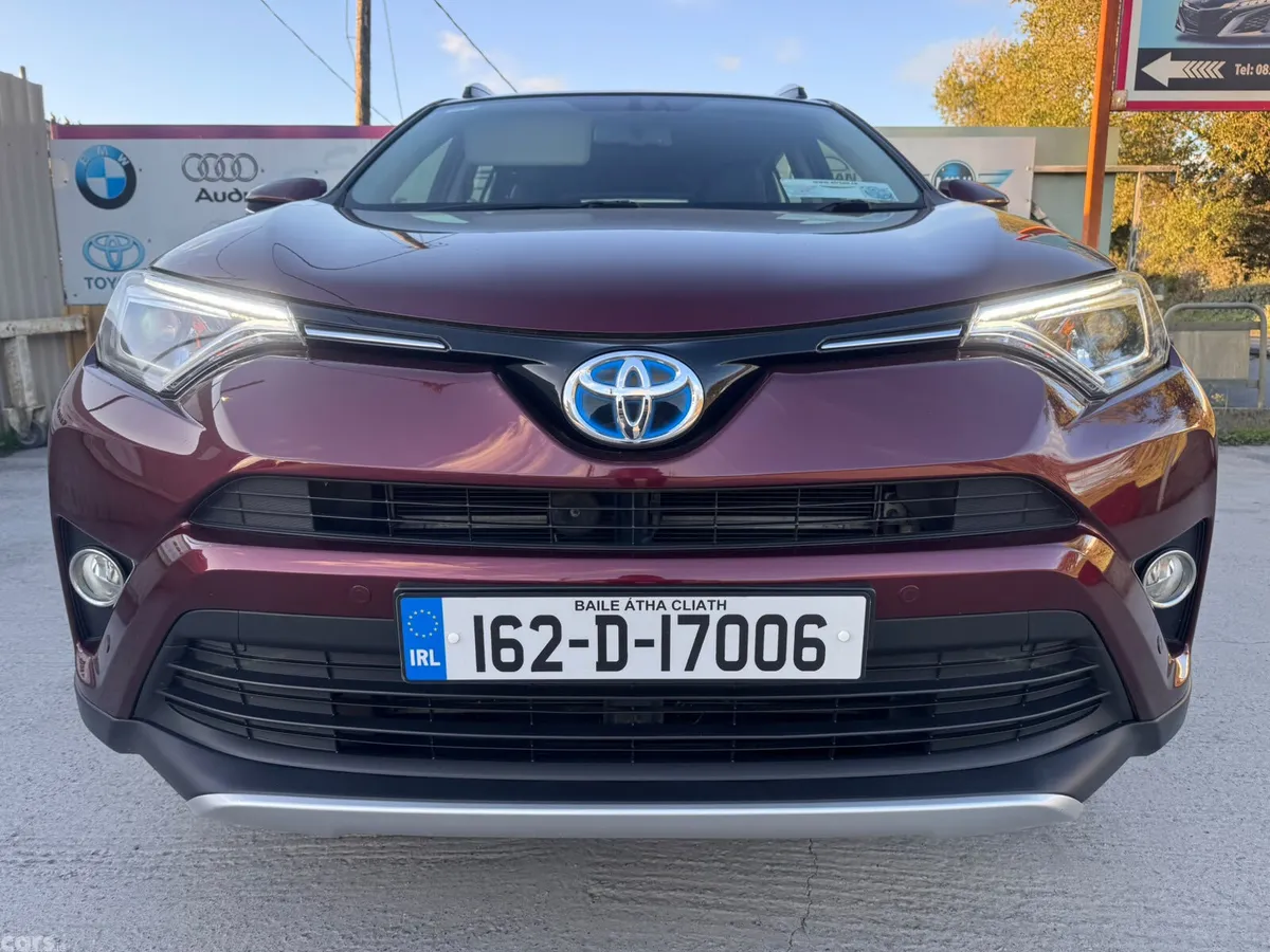 Toyota RAV4 SUV, Petrol Hybrid, 2016, Red