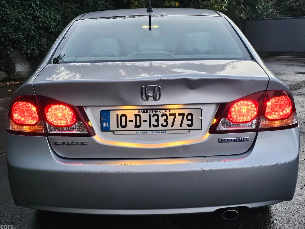 Honda Civic Saloon, Petrol Hybrid, 2010, Silver