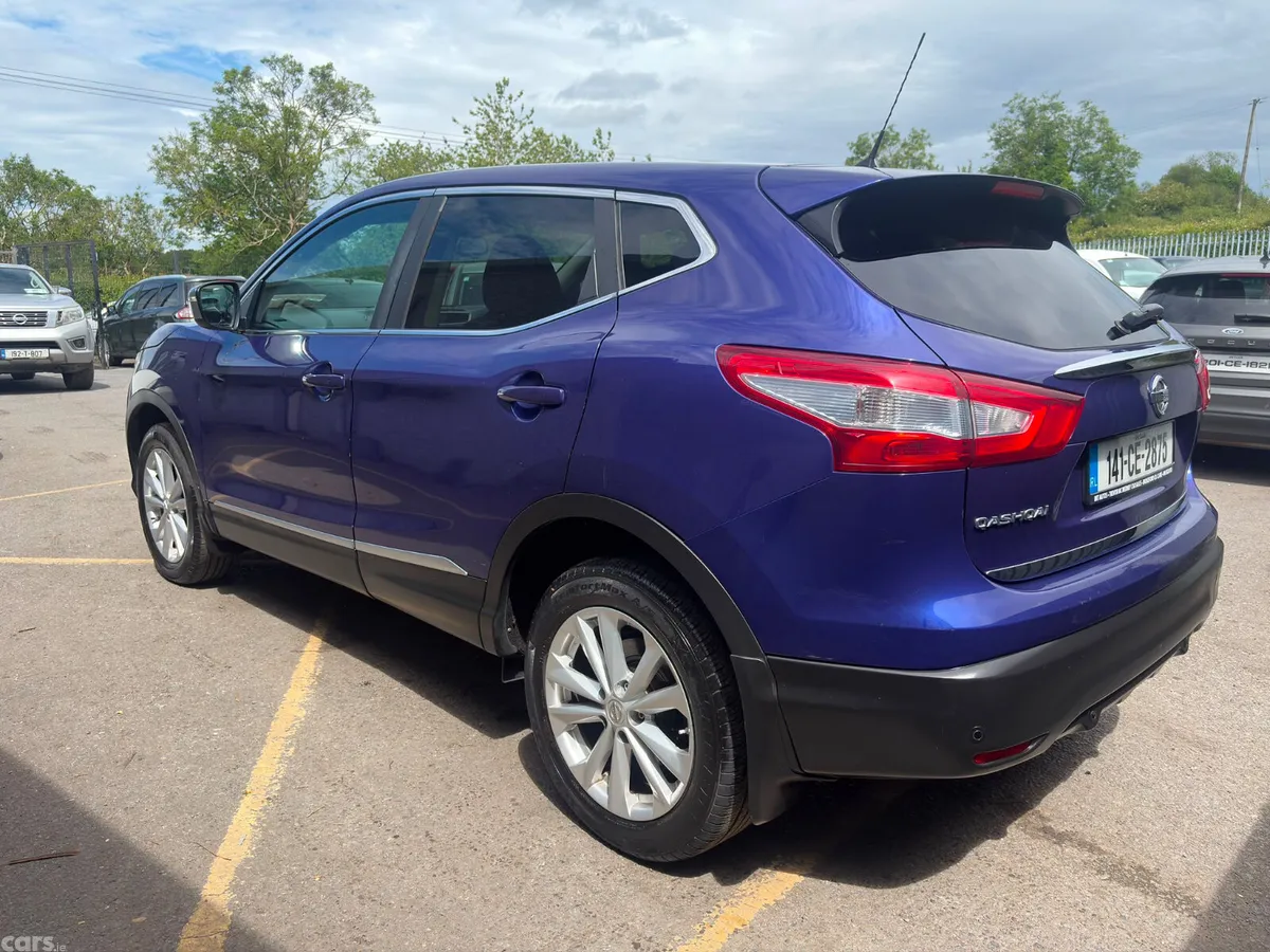Nissan Qashqai Hatchback, Petrol, 2014, Blue