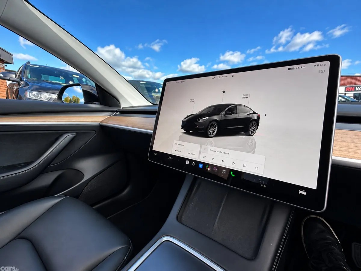 Tesla Model 3 Saloon, Electric, 2023, Black