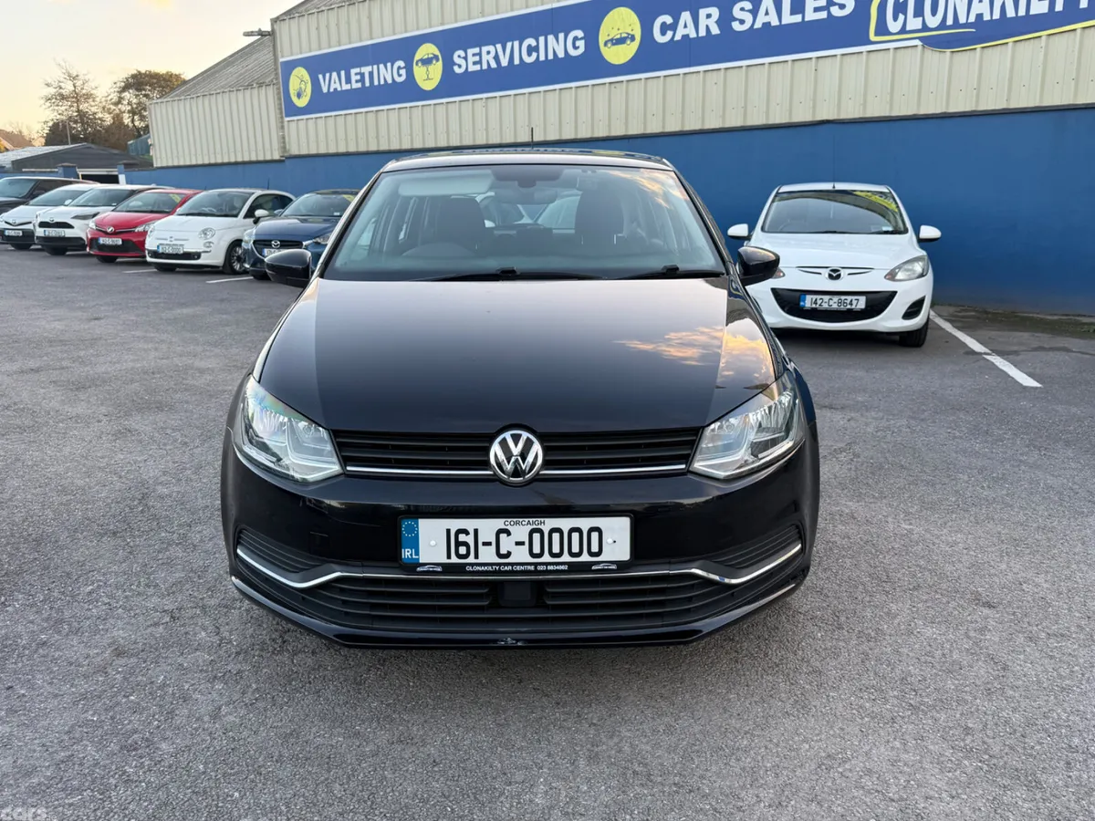 Volkswagen Polo Hatchback, Petrol, 2016, Black
