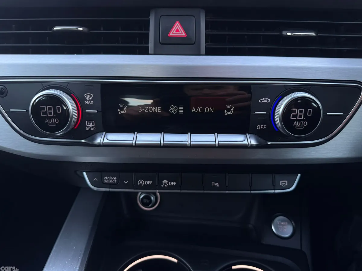 Audi A4 Saloon, Diesel, 2016, Grey