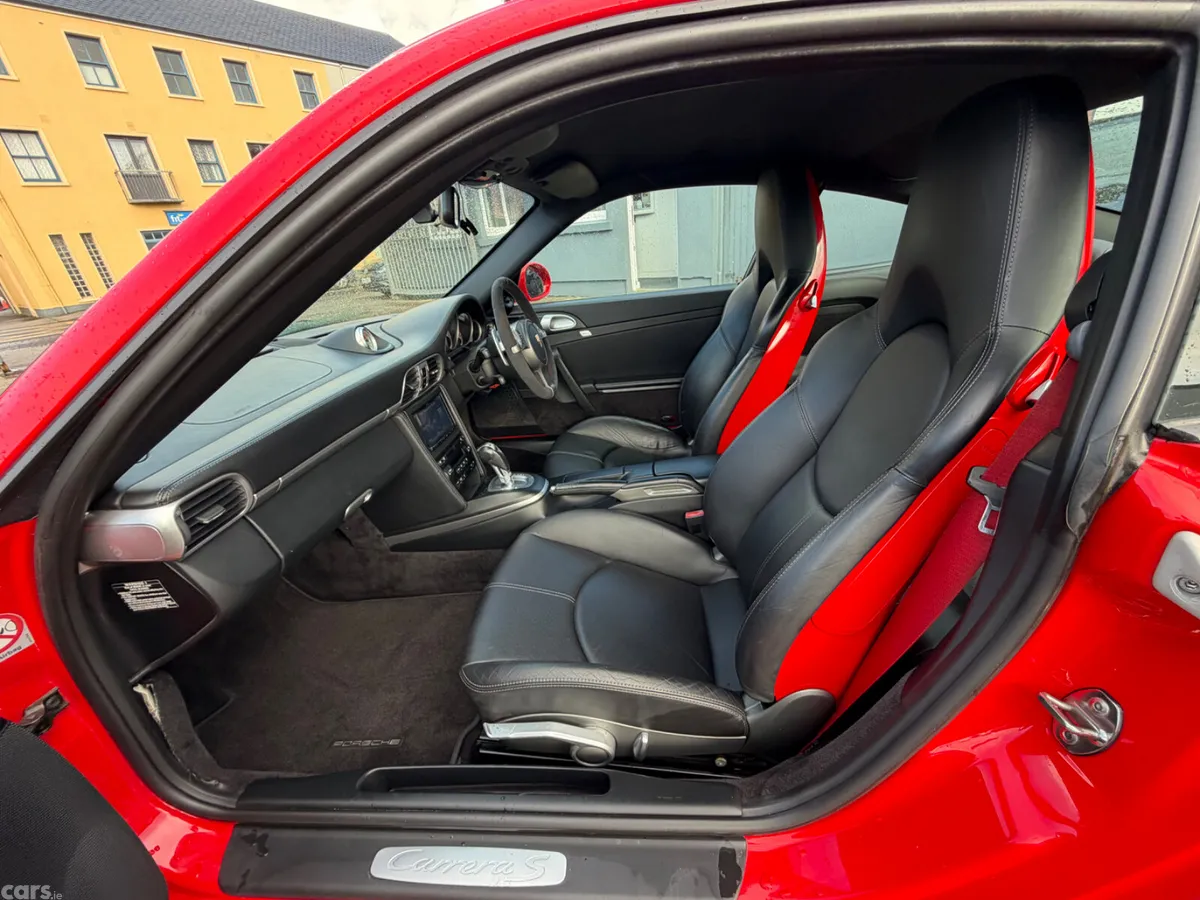 Porsche 911 Coupe, Petrol, 2009, Red