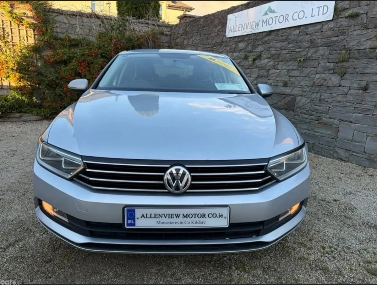 Volkswagen Passat Saloon, Diesel, 2017, Grey