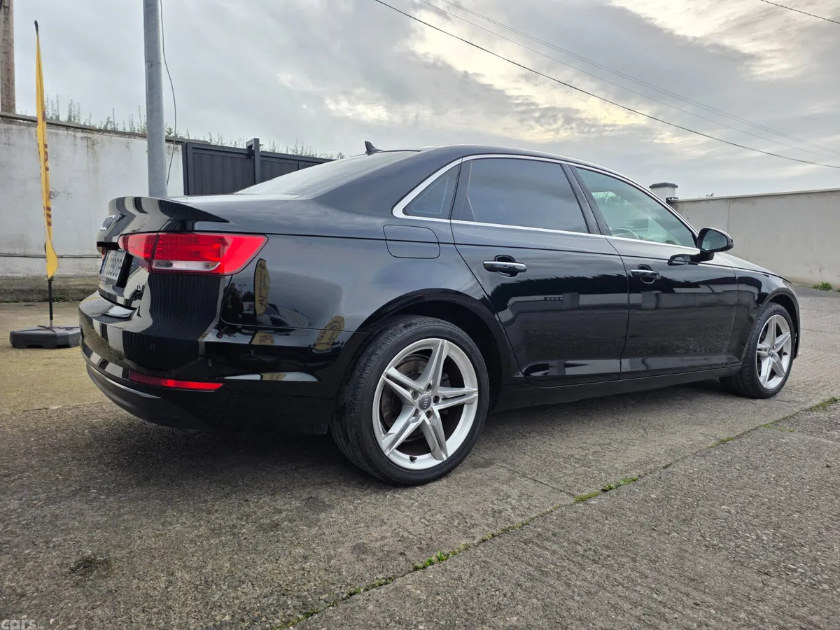 Audi A4 Saloon, Diesel, 2017, Black