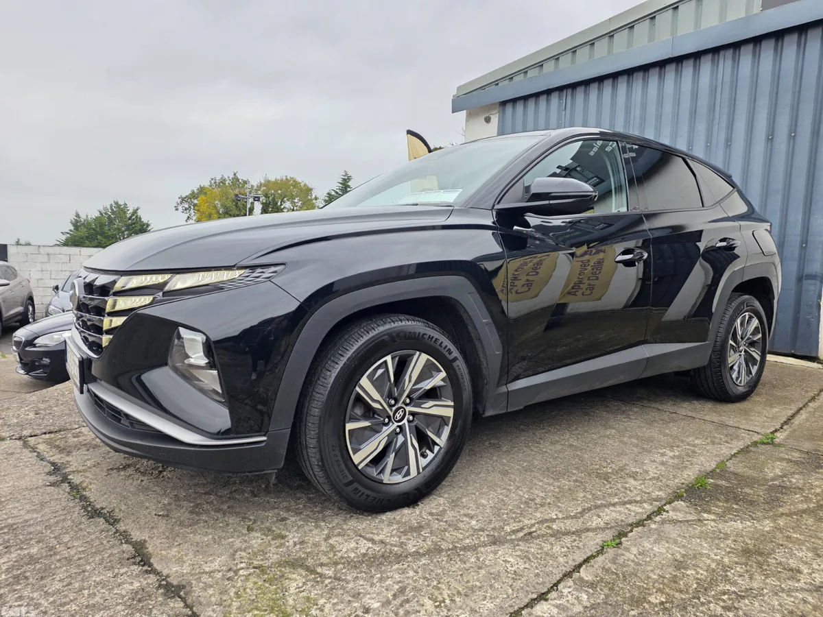 Hyundai Tucson SUV, Petrol Hybrid, 2022, Black