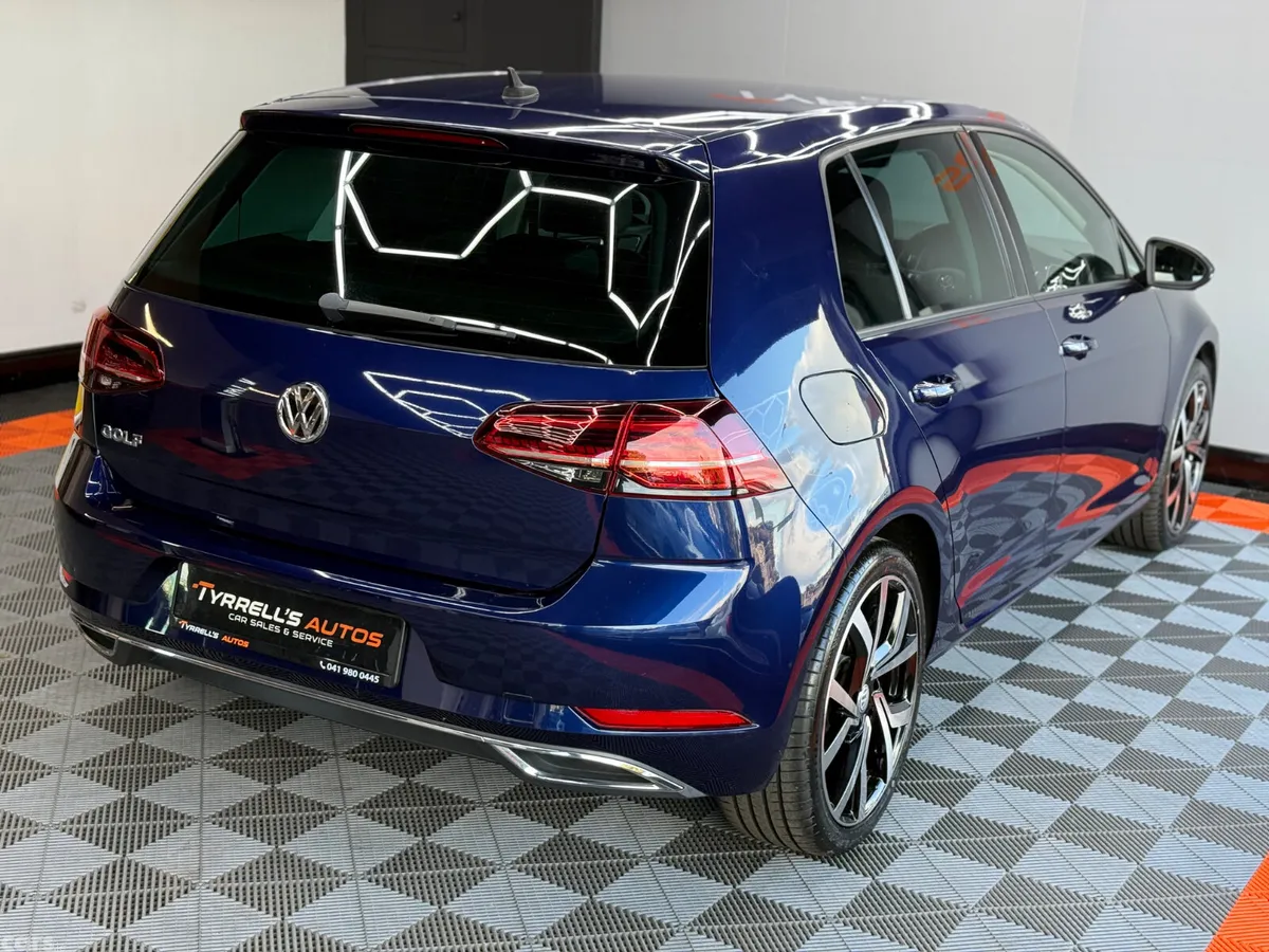 Volkswagen Golf Hatchback, Petrol, 2018, Blue