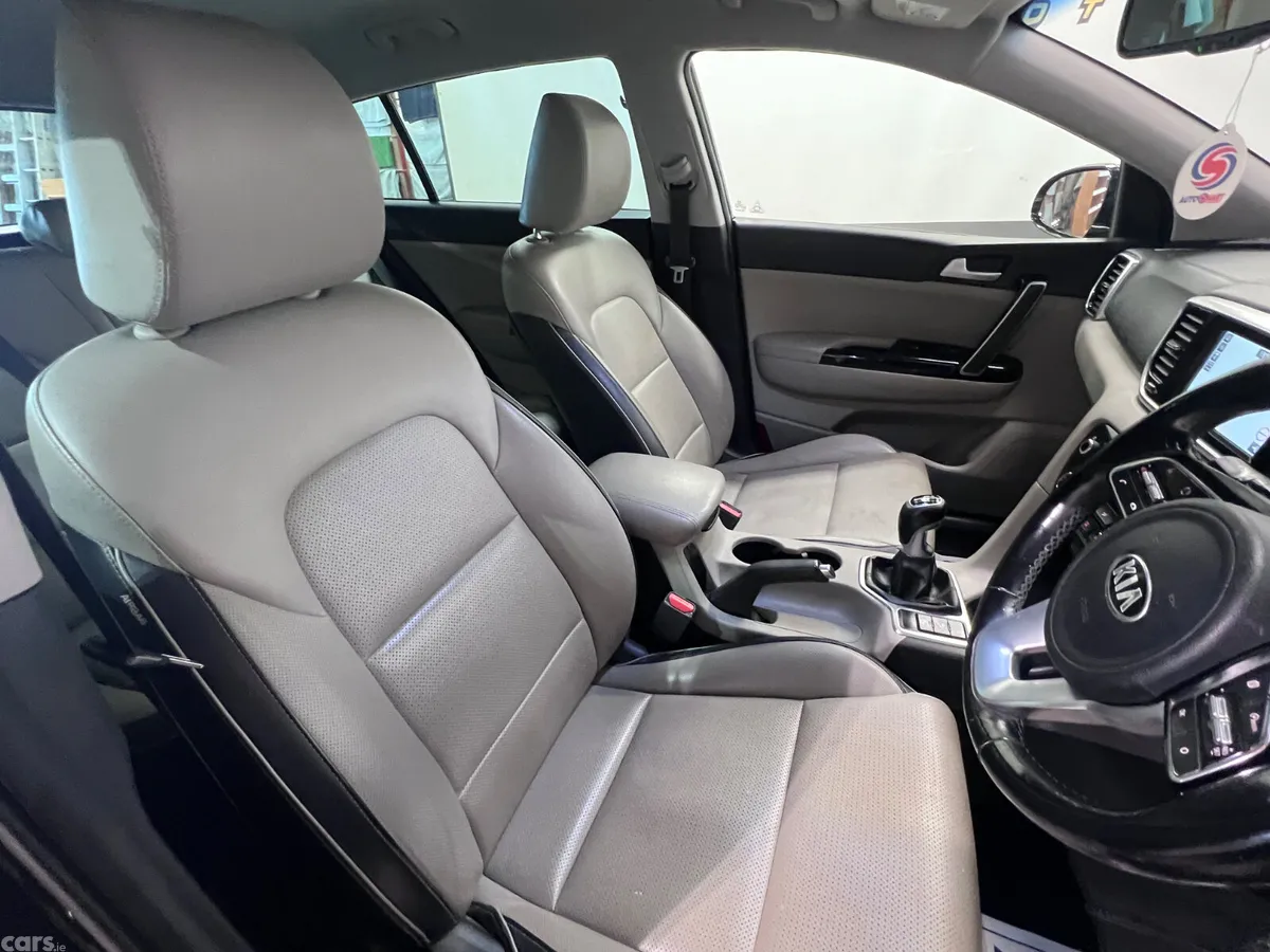 Kia Sportage SUV, Diesel, 2019, Black