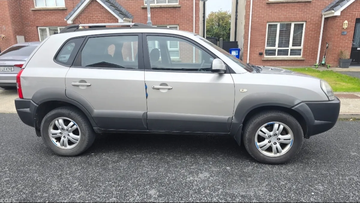 Hyundai Tucson SUV, Diesel, 2008, Silver