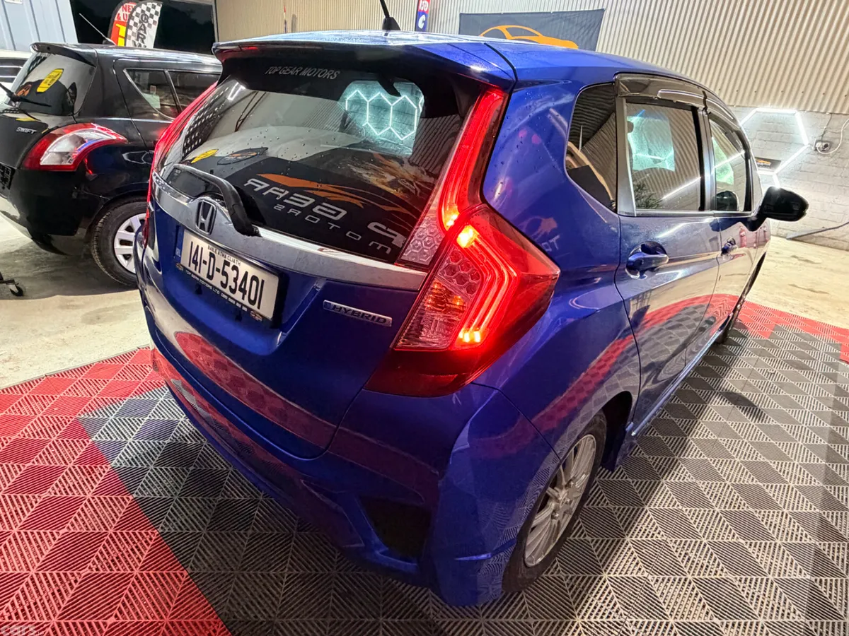 Honda Fit Hatchback, Petrol Hybrid, 2014, Blue