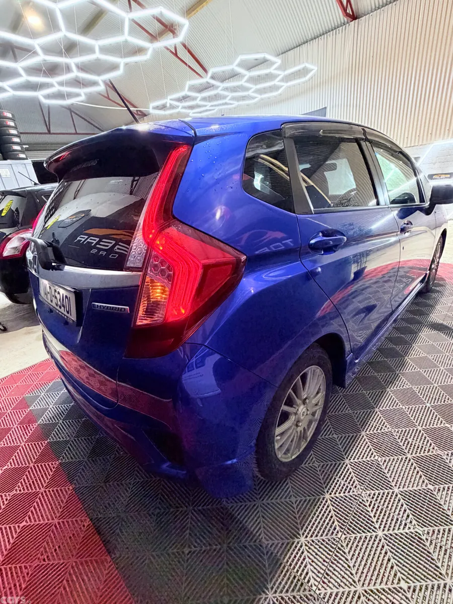 Honda Fit Hatchback, Petrol Hybrid, 2014, Blue