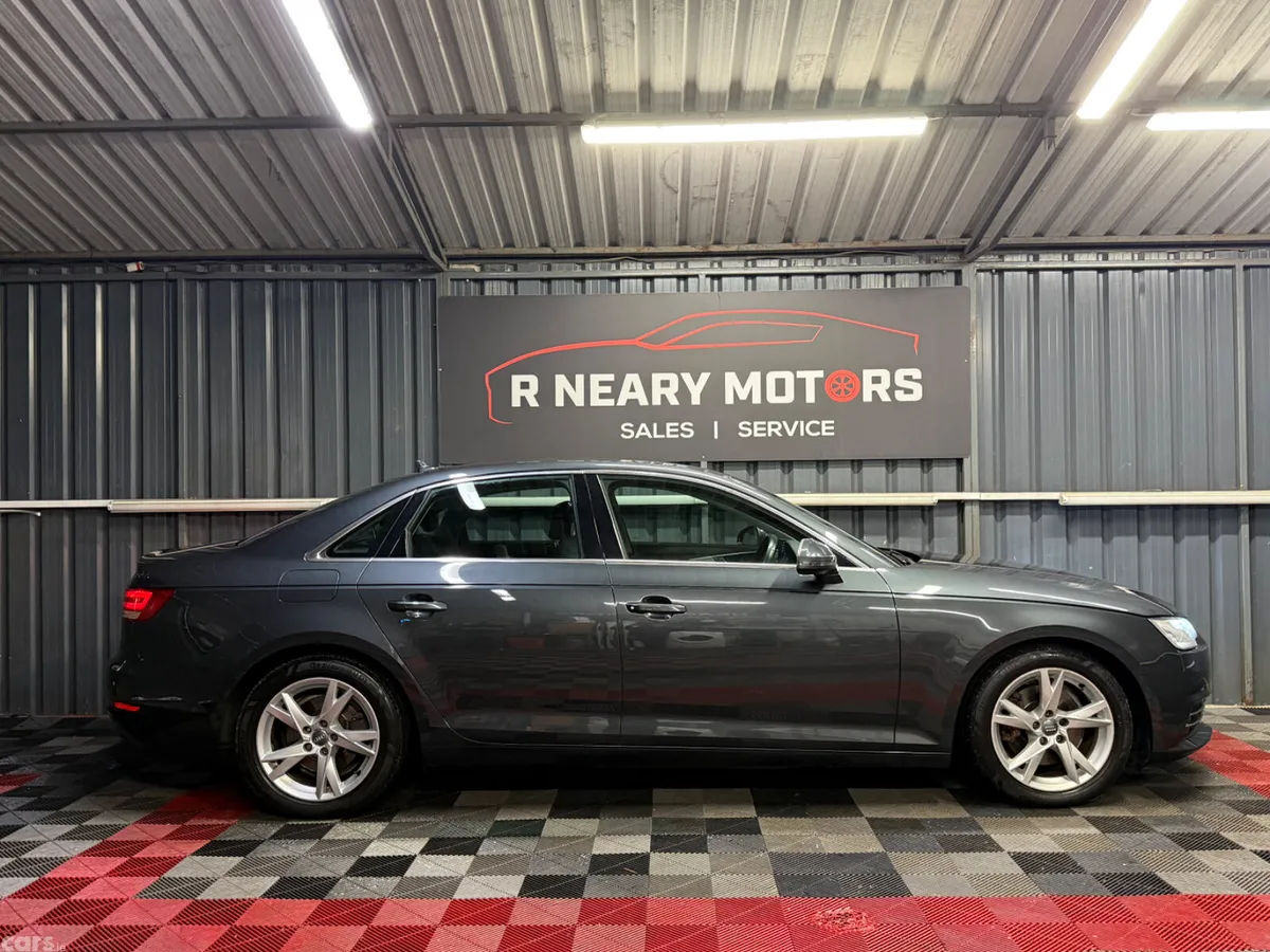 Audi A4 Saloon, Diesel, 2017, Grey