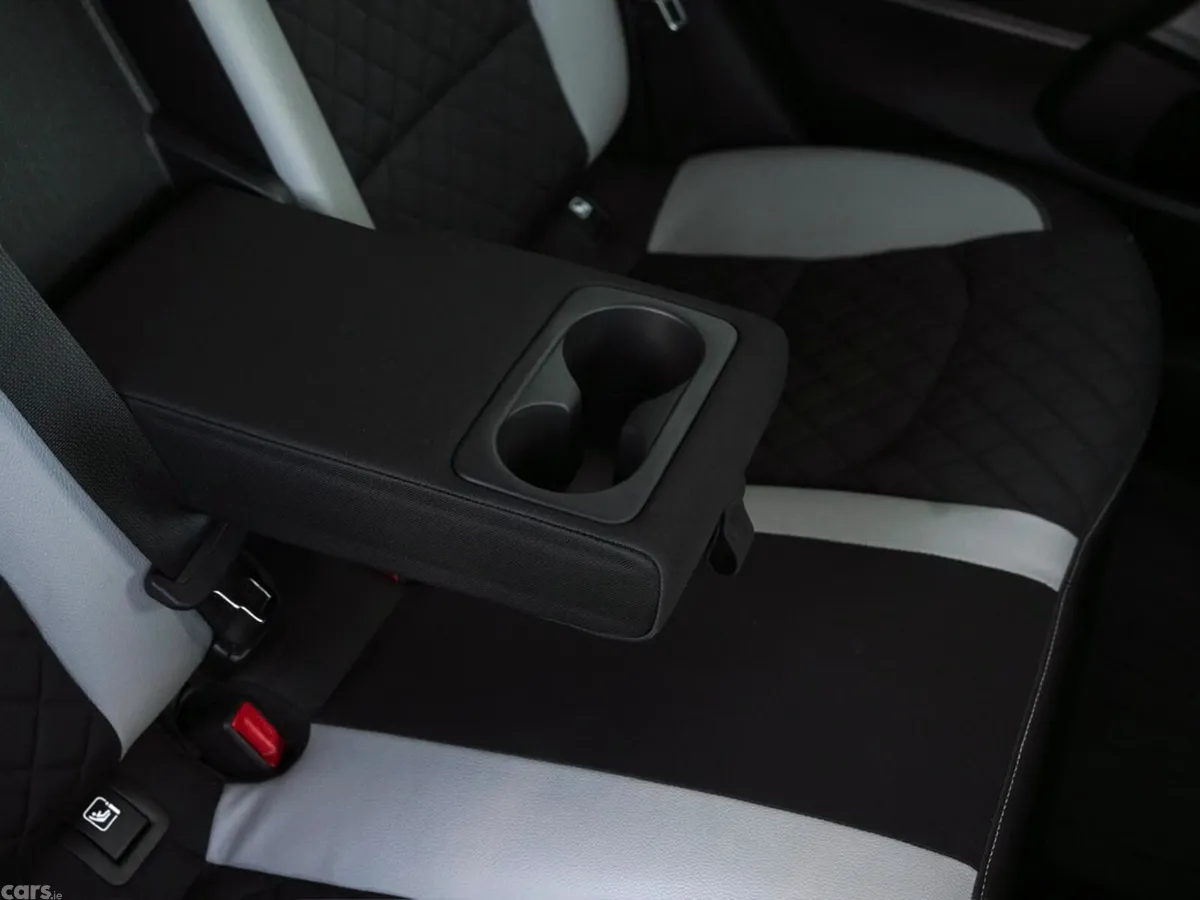 Kia Ceed Hatchback, Petrol, 2020, Black
