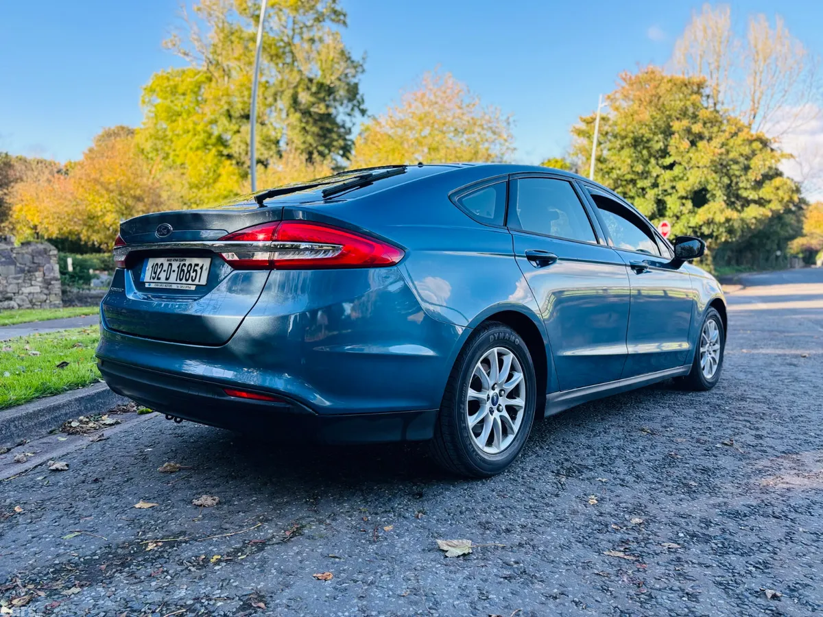 Ford Mondeo Hatchback, Diesel, 2019, Blue