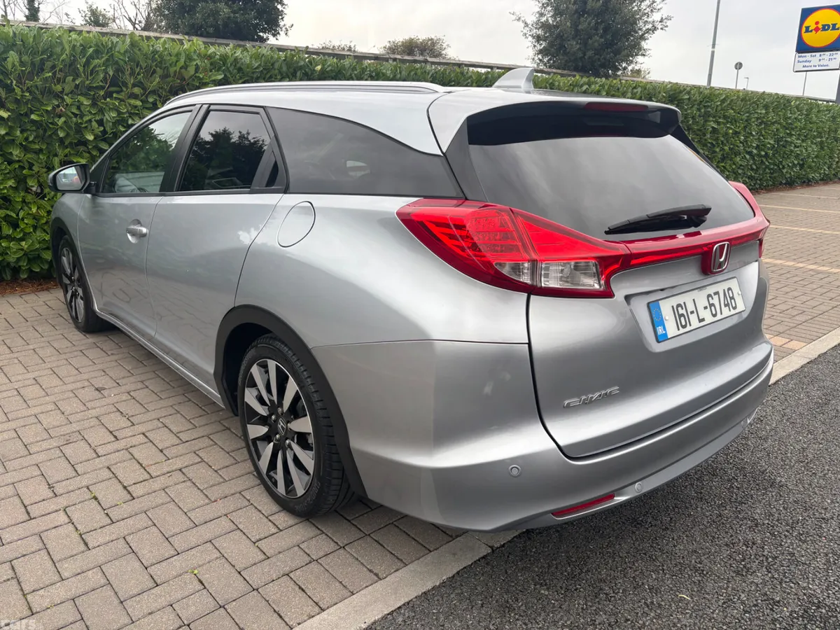 Honda Civic Estate, Petrol, 2016, Silver