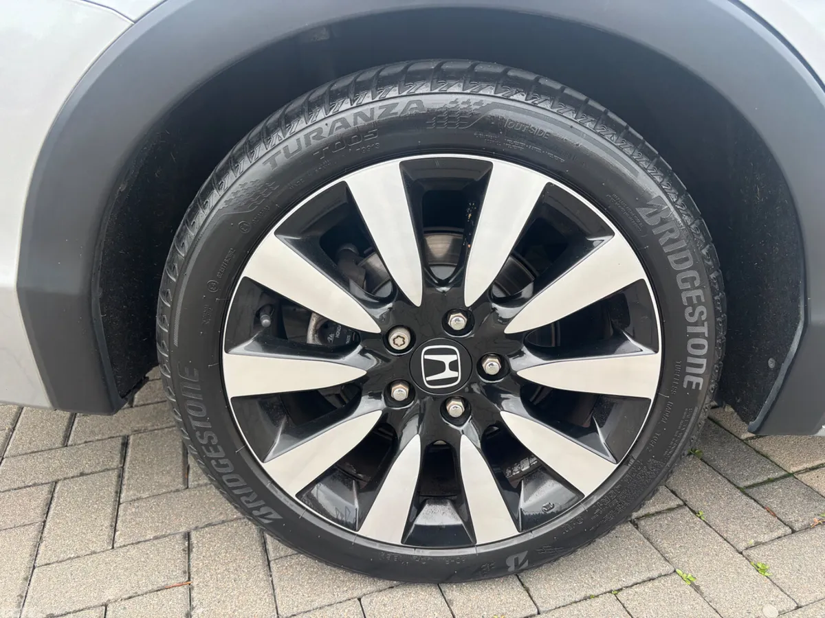 Honda Civic Estate, Petrol, 2016, Silver