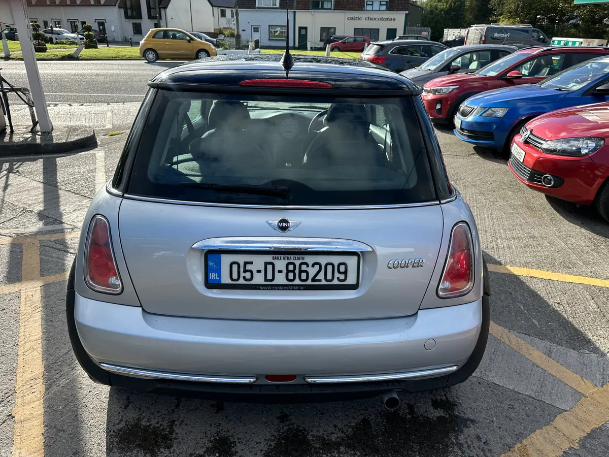 Mini Cooper Hatchback, Petrol, 2005, Silver