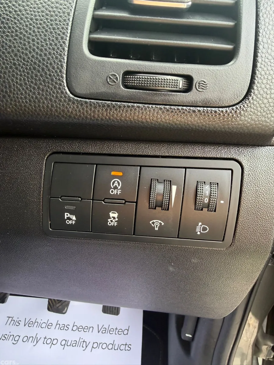 Hyundai ix20 MPV, Petrol, 2020, Grey