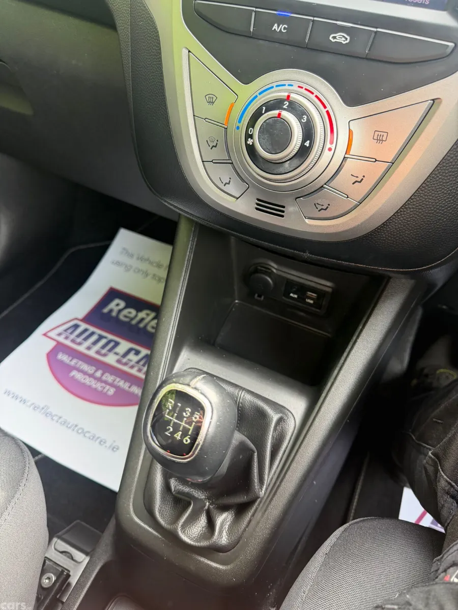 Hyundai ix20 MPV, Petrol, 2020, Grey