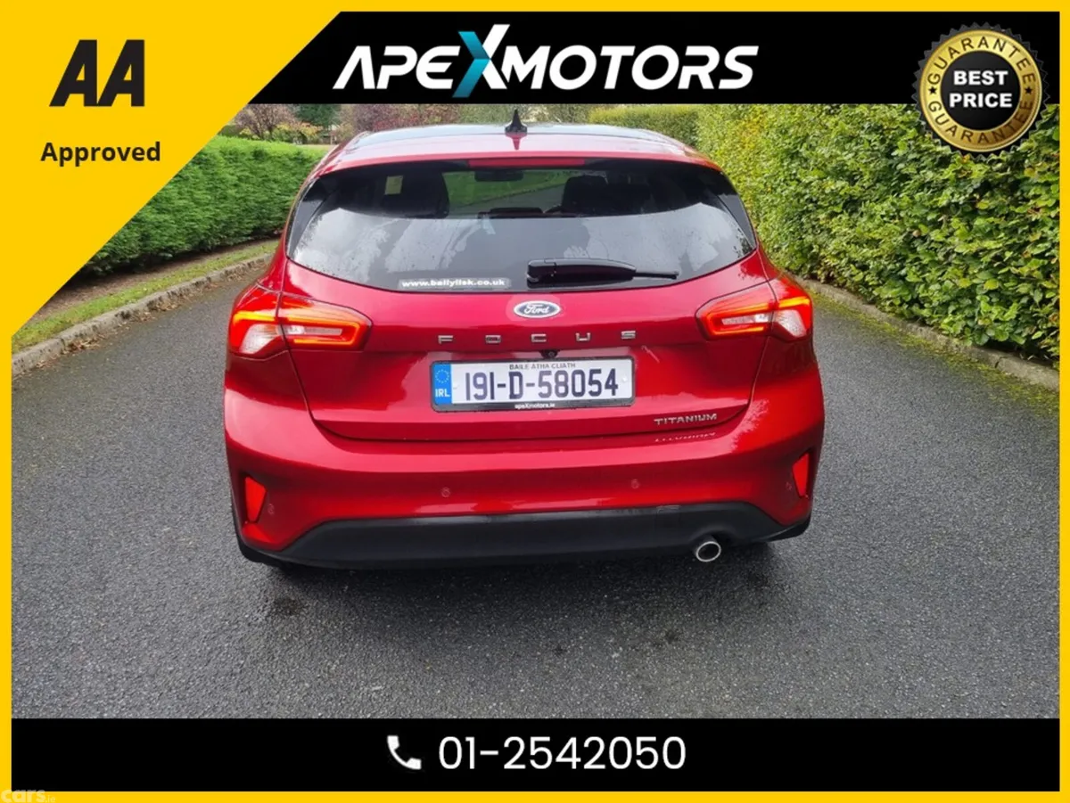 Ford Focus Hatchback, Diesel, 2019, Red