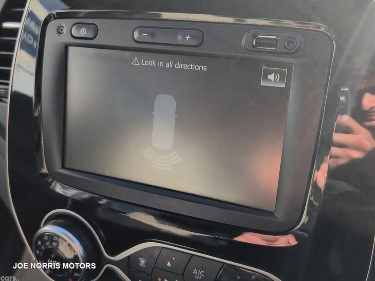 Renault Captur Hatchback, Diesel, 2019, Grey