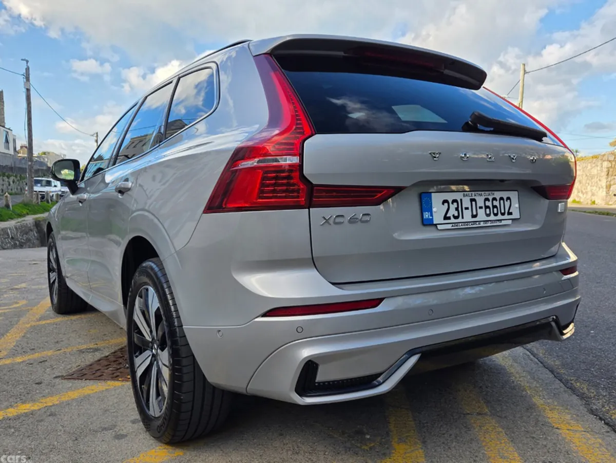 Volvo XC60 SUV, Petrol Plug-in Hybrid, 2023, Grey