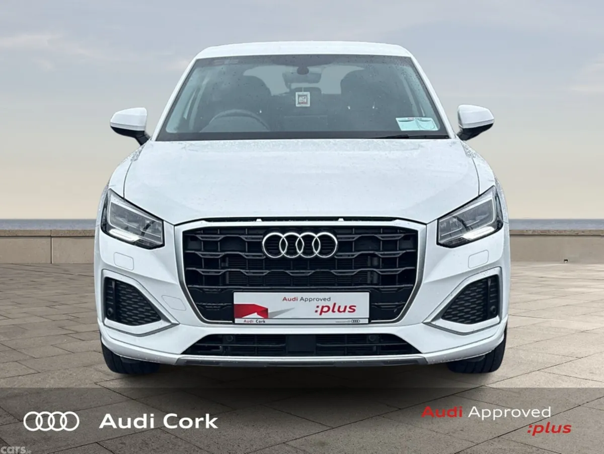 Audi Q2 SUV, Petrol, 2023, White