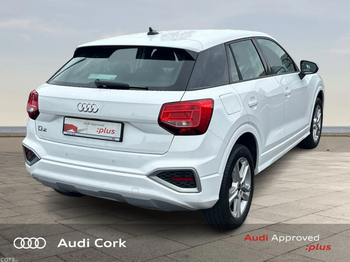 Audi Q2 SUV, Petrol, 2023, White