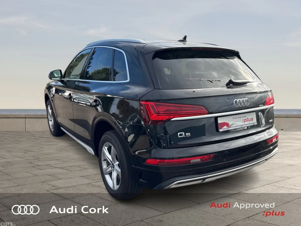 Audi Q5 SUV, Diesel, 2023, Black