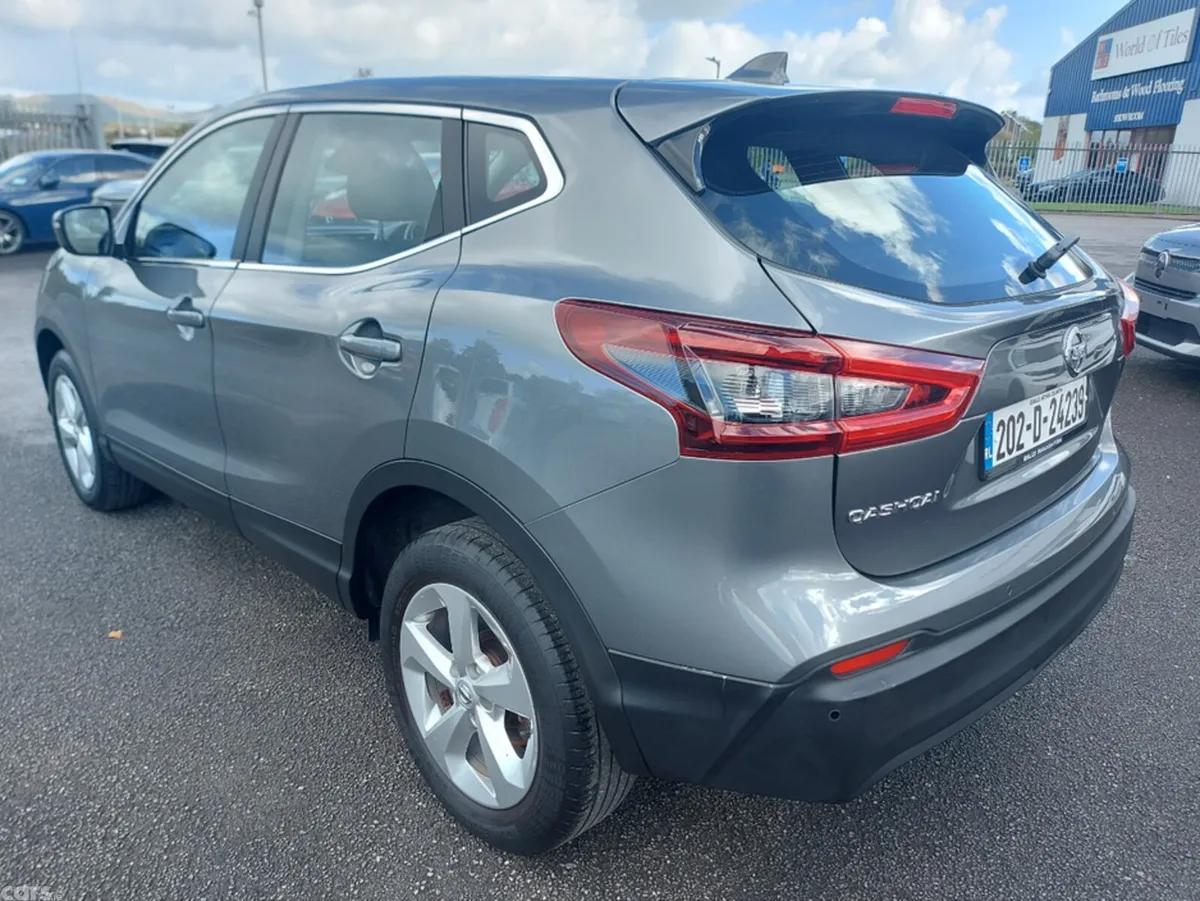 Nissan Qashqai MPV, Petrol, 2020, Grey
