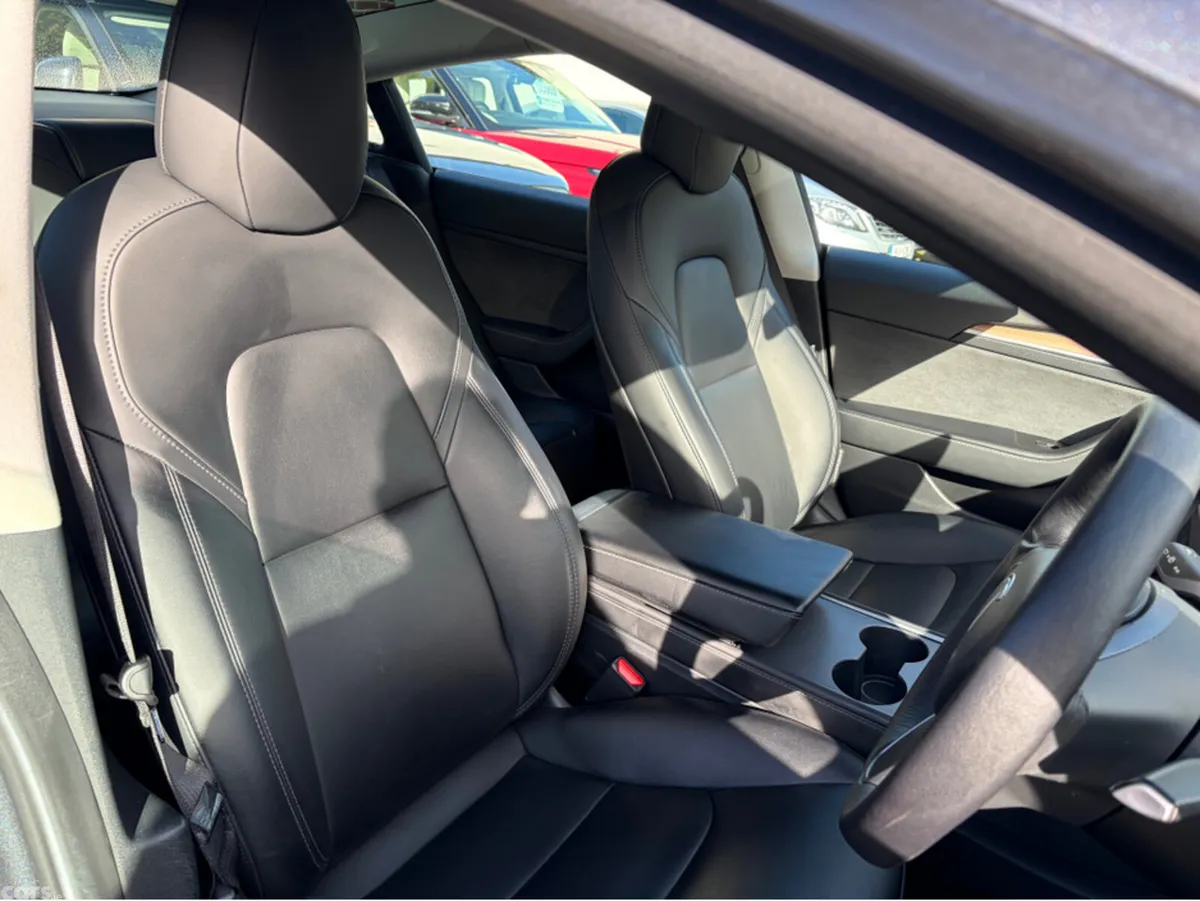 Tesla Model 3 Saloon, Electric, 2023, Grey