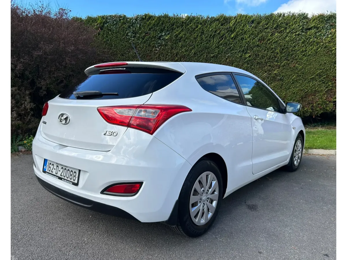 Hyundai i30 Van, Diesel, 2016, White